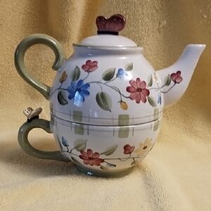Floral Ceramic Teapot with Green Handle